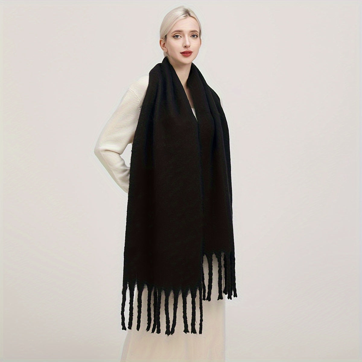 Olivia | Scarf with Fringes